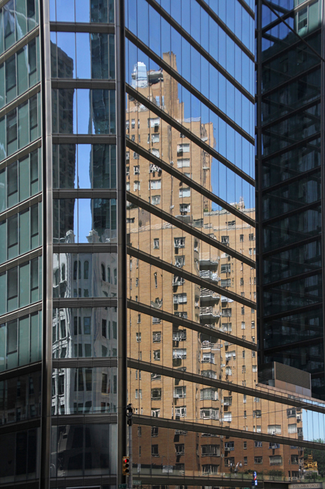 NYCim Spiegel_Isabella S. Minichmair_02wp